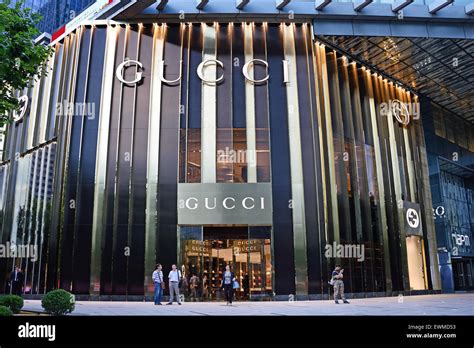 gucci chinese store